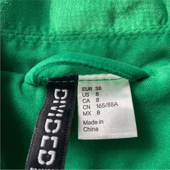 H&M Divided green fabric motor jacket Size 8 - Picture 5 of 7